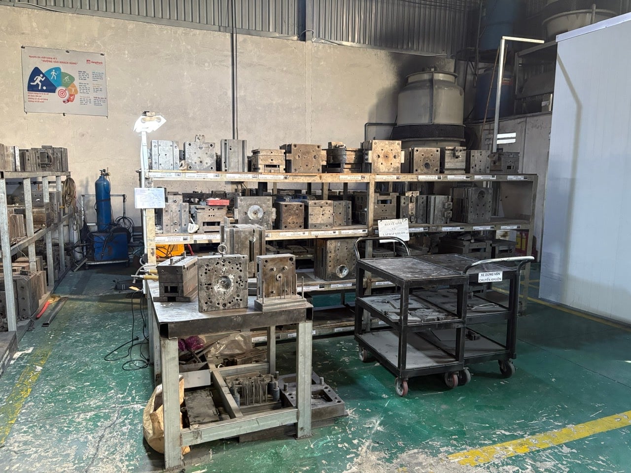 Mold storage area